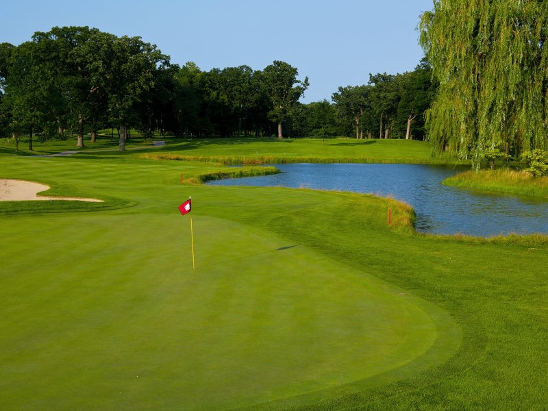 Cantigny Lakeside green